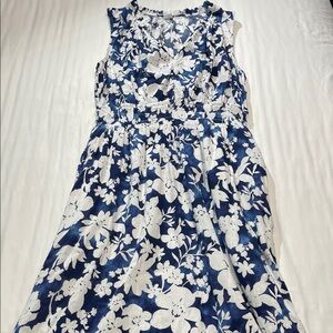 gap floral mesh dress Banana Republic Women's Ruched Mesh Short-Sleeve Midi Dress Peach Bloom Size L